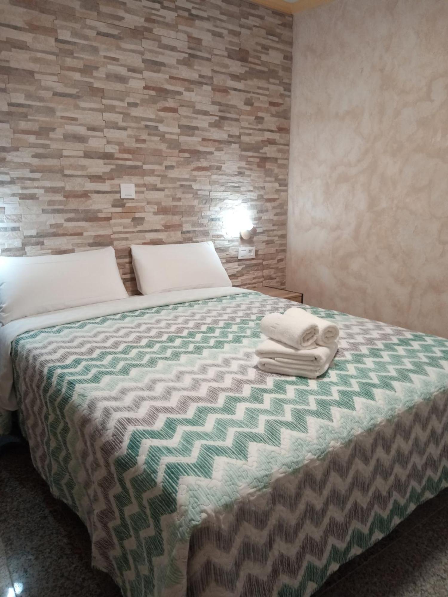 La Tortuga Lodging Rooms Tarifa Eksteriør bilde