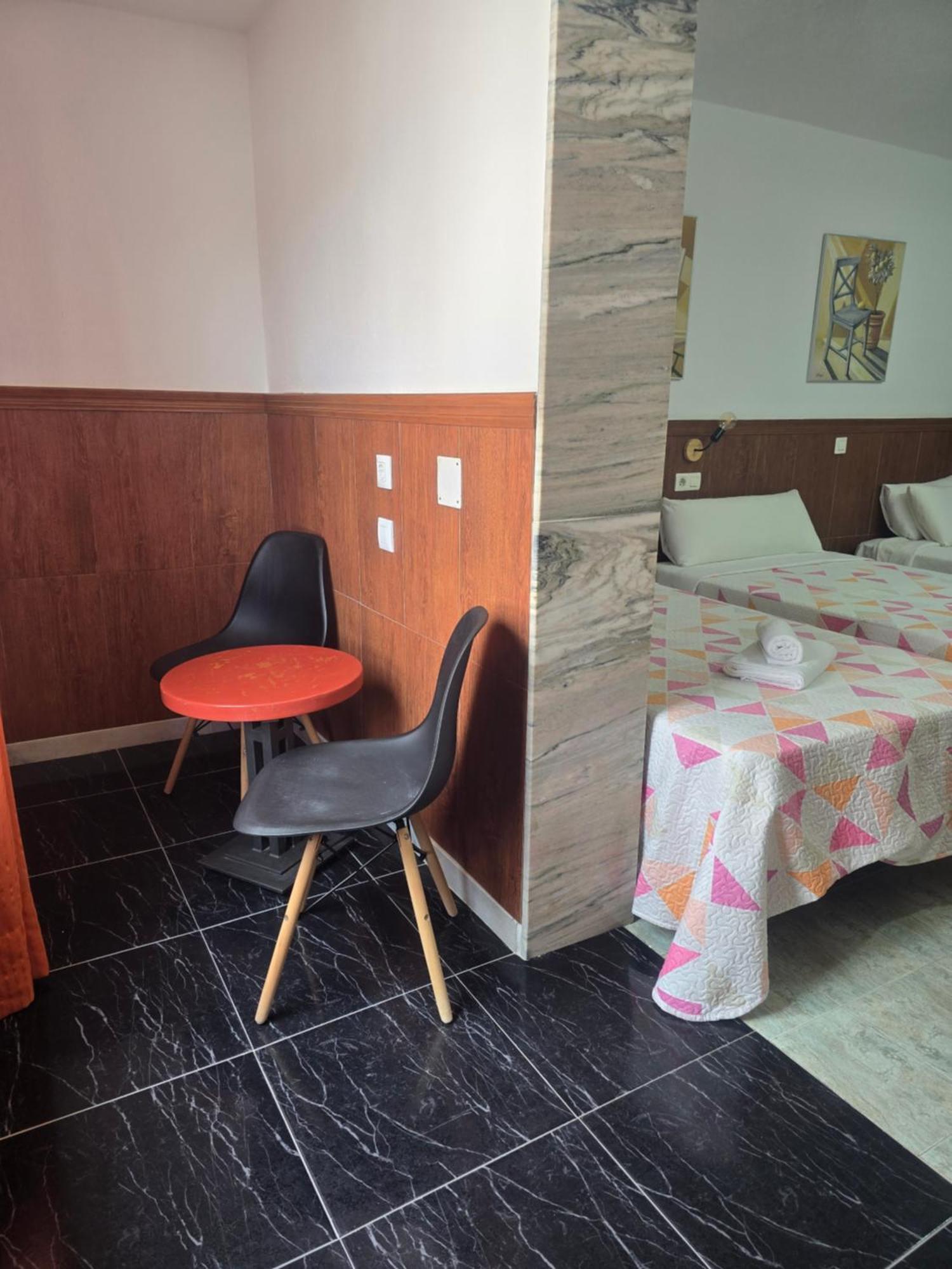La Tortuga Lodging Rooms Tarifa Eksteriør bilde
